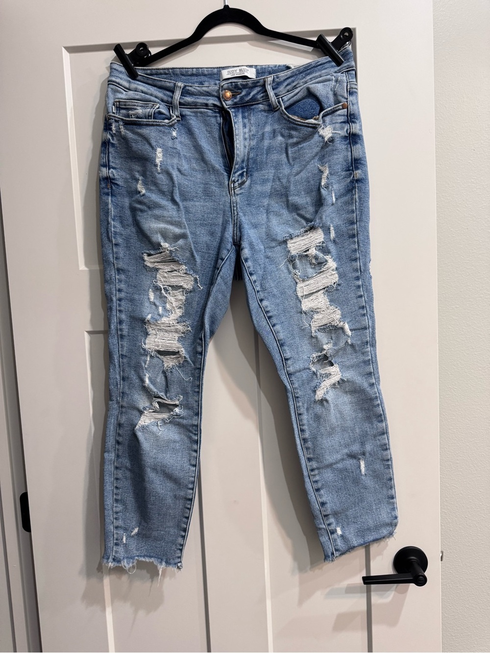 Judy Blue Light Blue Distressed Boyfriend Jeans